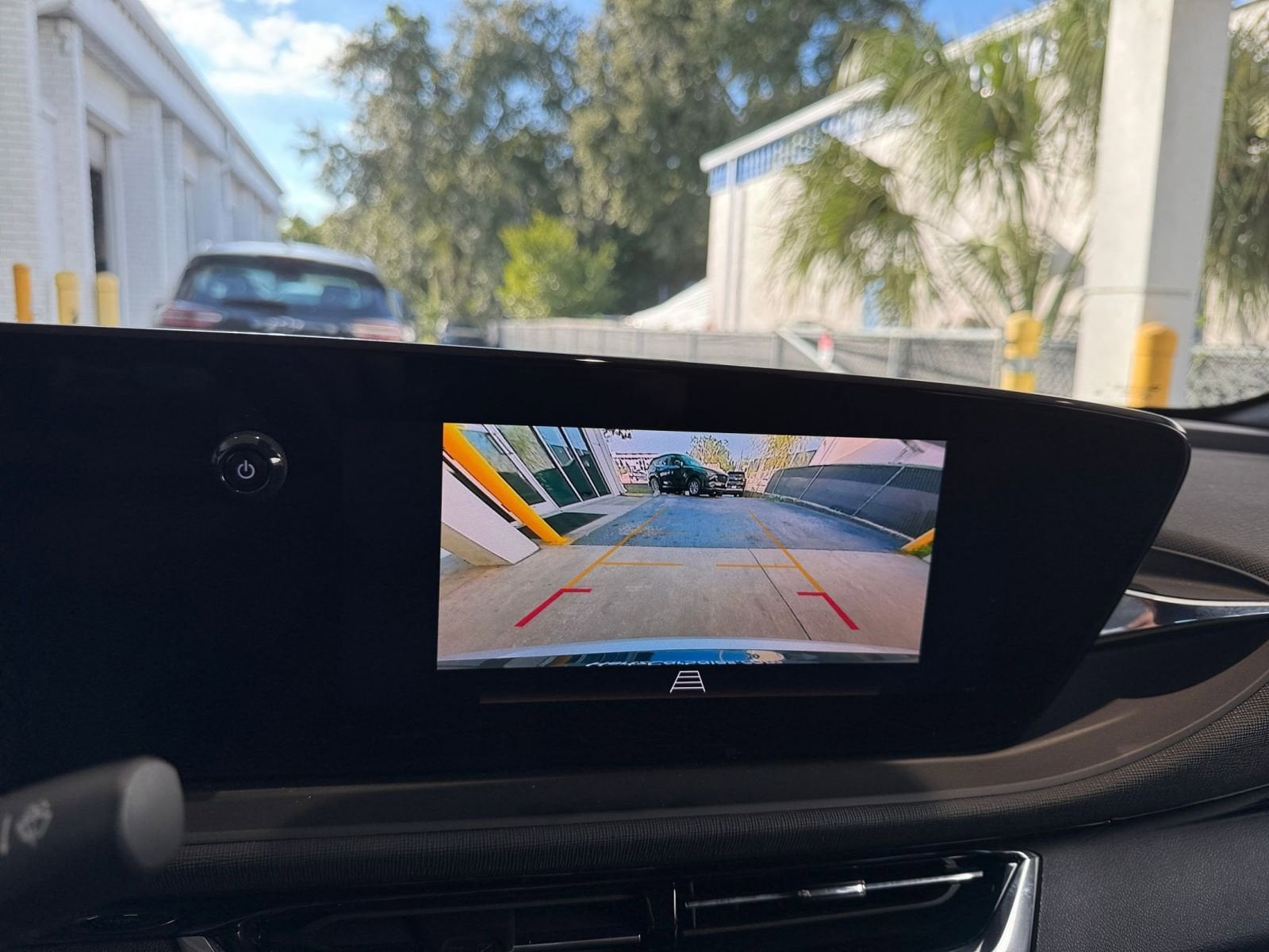 Thumbnail: 2025 Buick Envista - 17