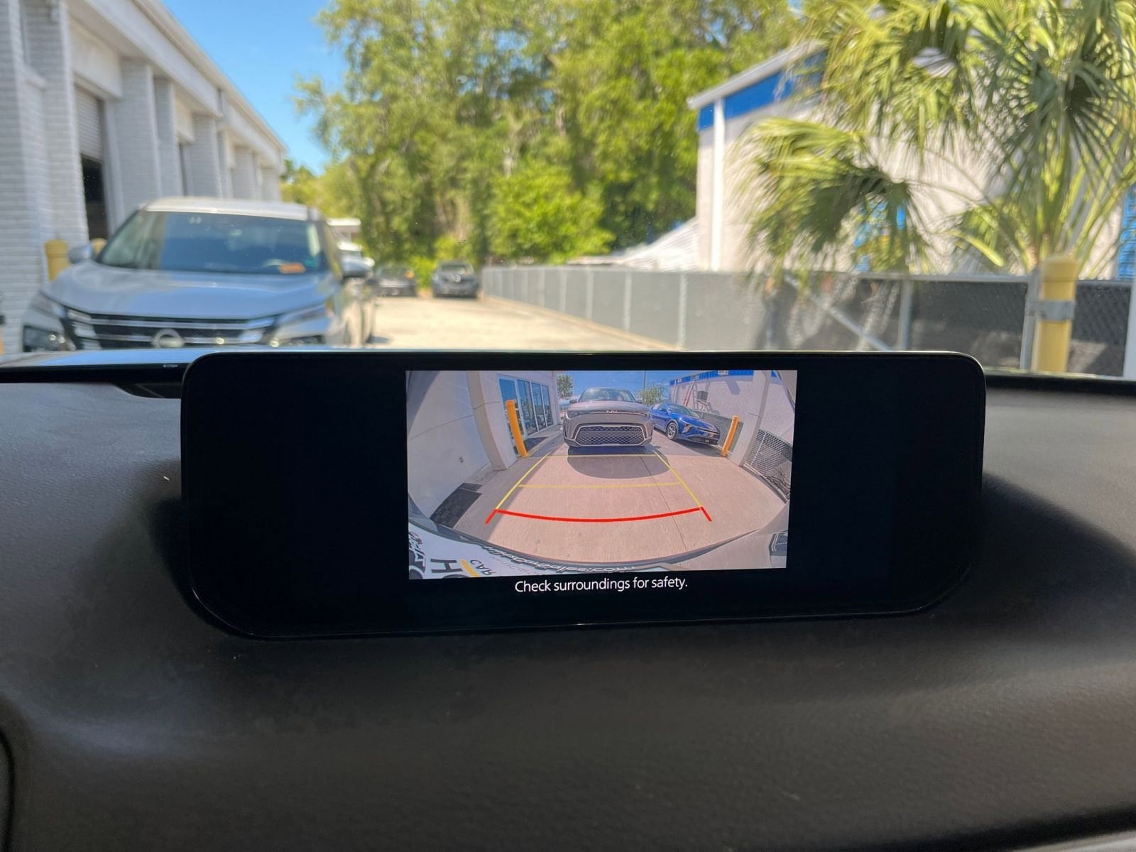 Thumbnail: 2025 Mazda CX-50 - 25