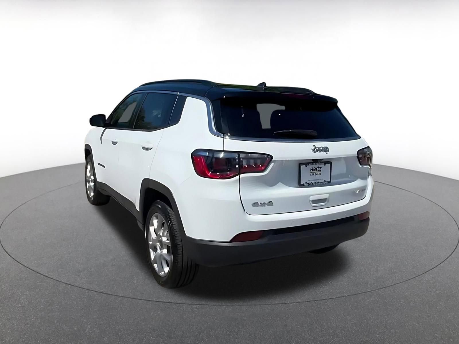 Thumbnail: 2025 Jeep Compass - 11