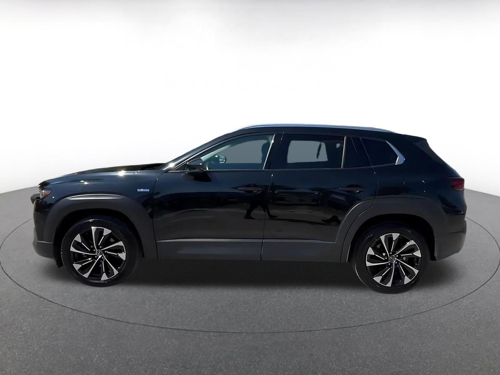 Thumbnail: 2025 Mazda CX-50 - 8