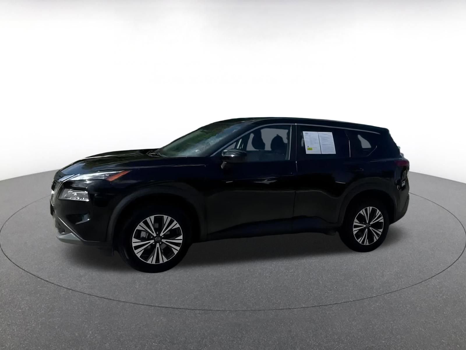 2023 Nissan Rogue SV 5