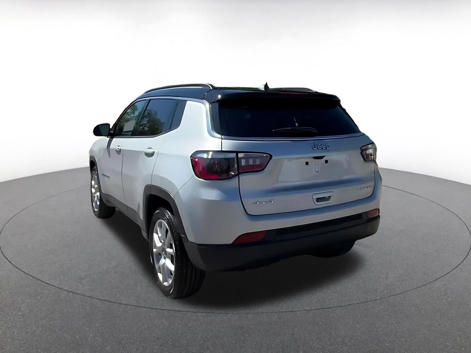 Thumbnail: 2025 Jeep Compass - 11