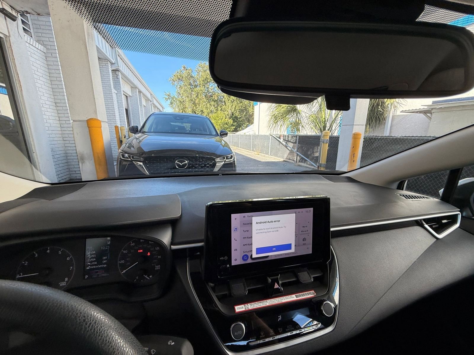 Thumbnail: 2025 Toyota Corolla - 33