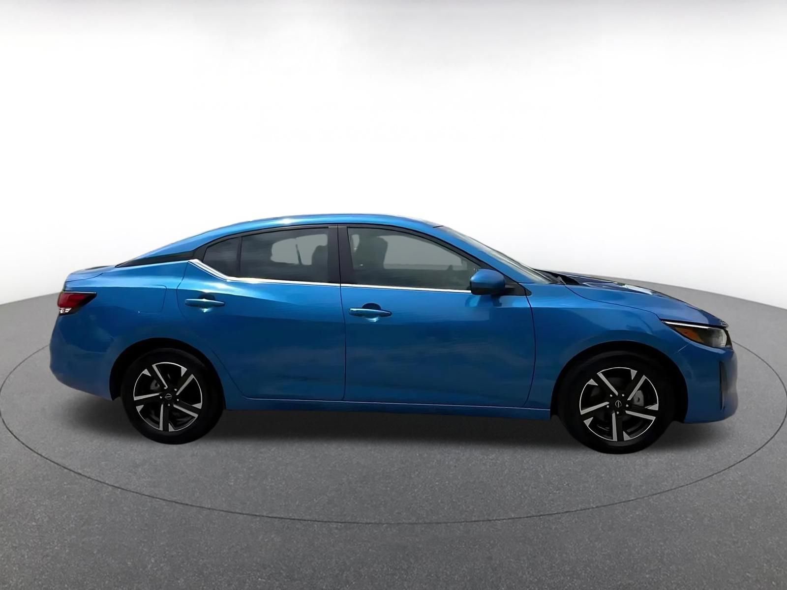 Thumbnail: 2025 Nissan Sentra - 16