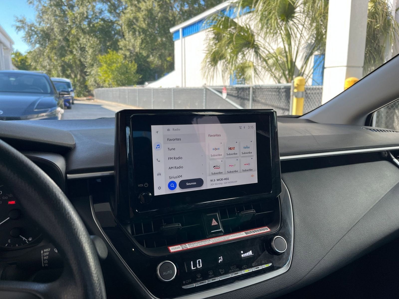 Thumbnail: 2025 Toyota Corolla - 21