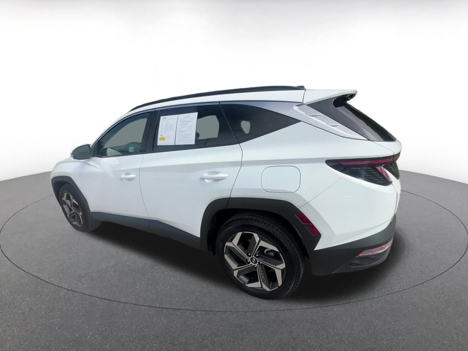 Image 10 of 2024 Hyundai Tucson Limited SUV