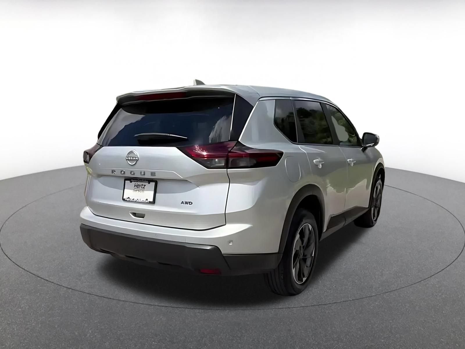 Thumbnail: 2025 Nissan Rogue - 15