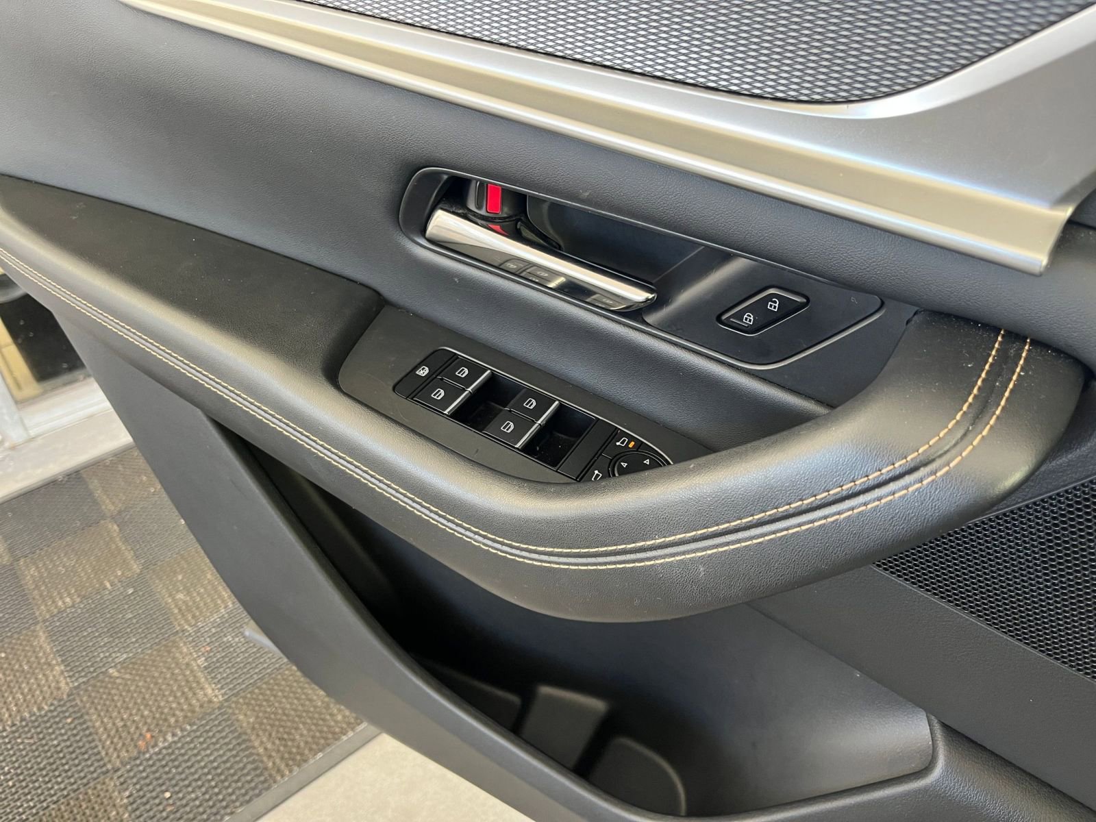 Thumbnail: 2025 Mazda CX-90 - 20