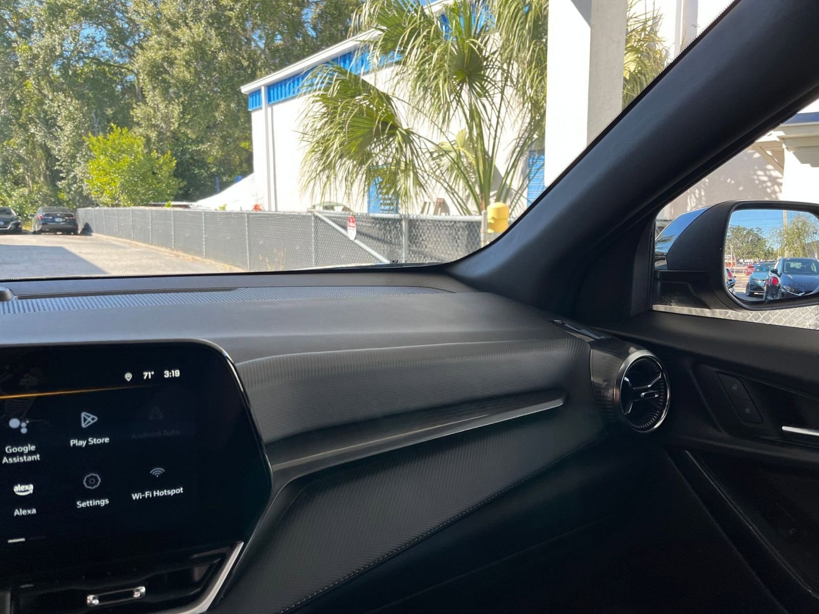 Thumbnail: 2025 Chevrolet Equinox - 35