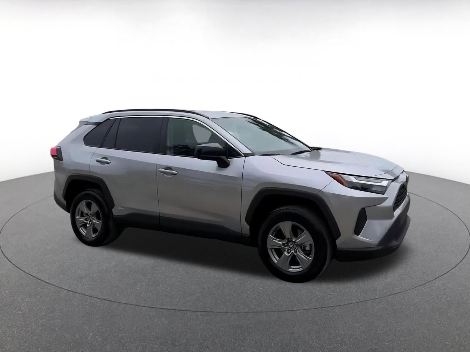 Thumbnail: 2025 Toyota RAV4 - 4