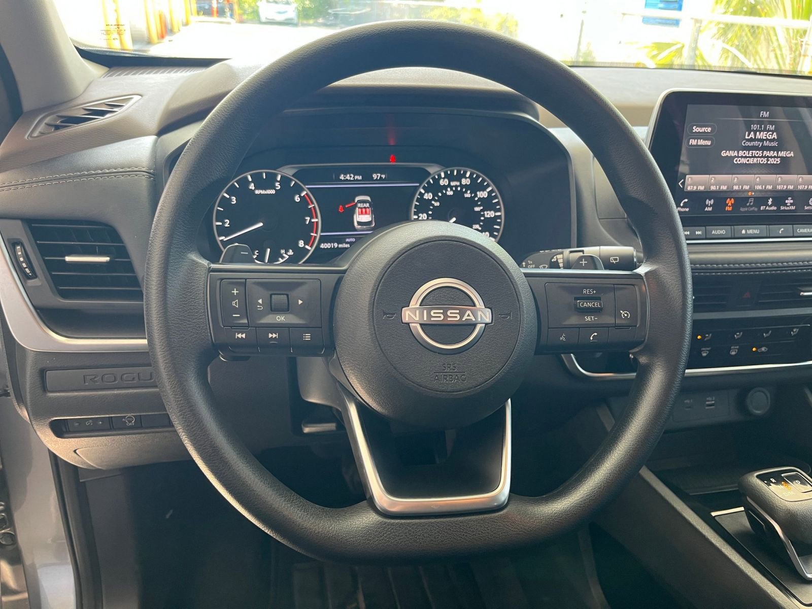 2023 Nissan Rogue S 28