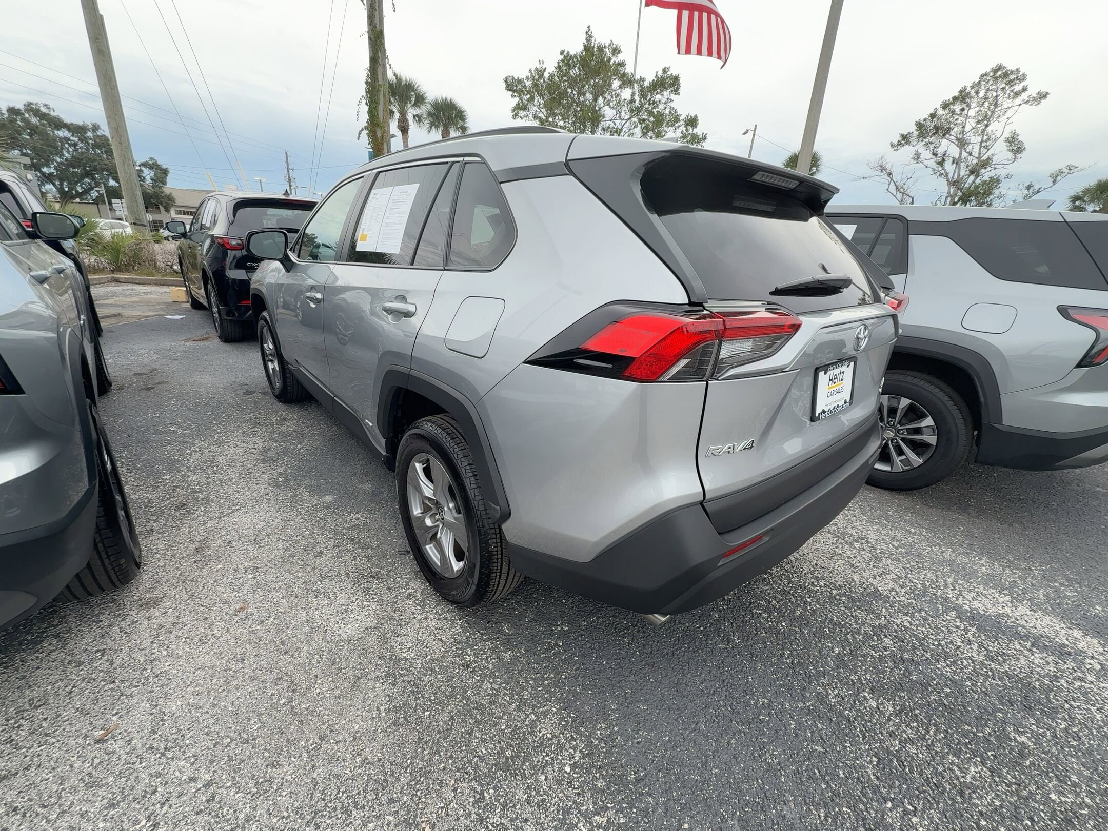 Thumbnail: 2025 Toyota RAV4 - 16