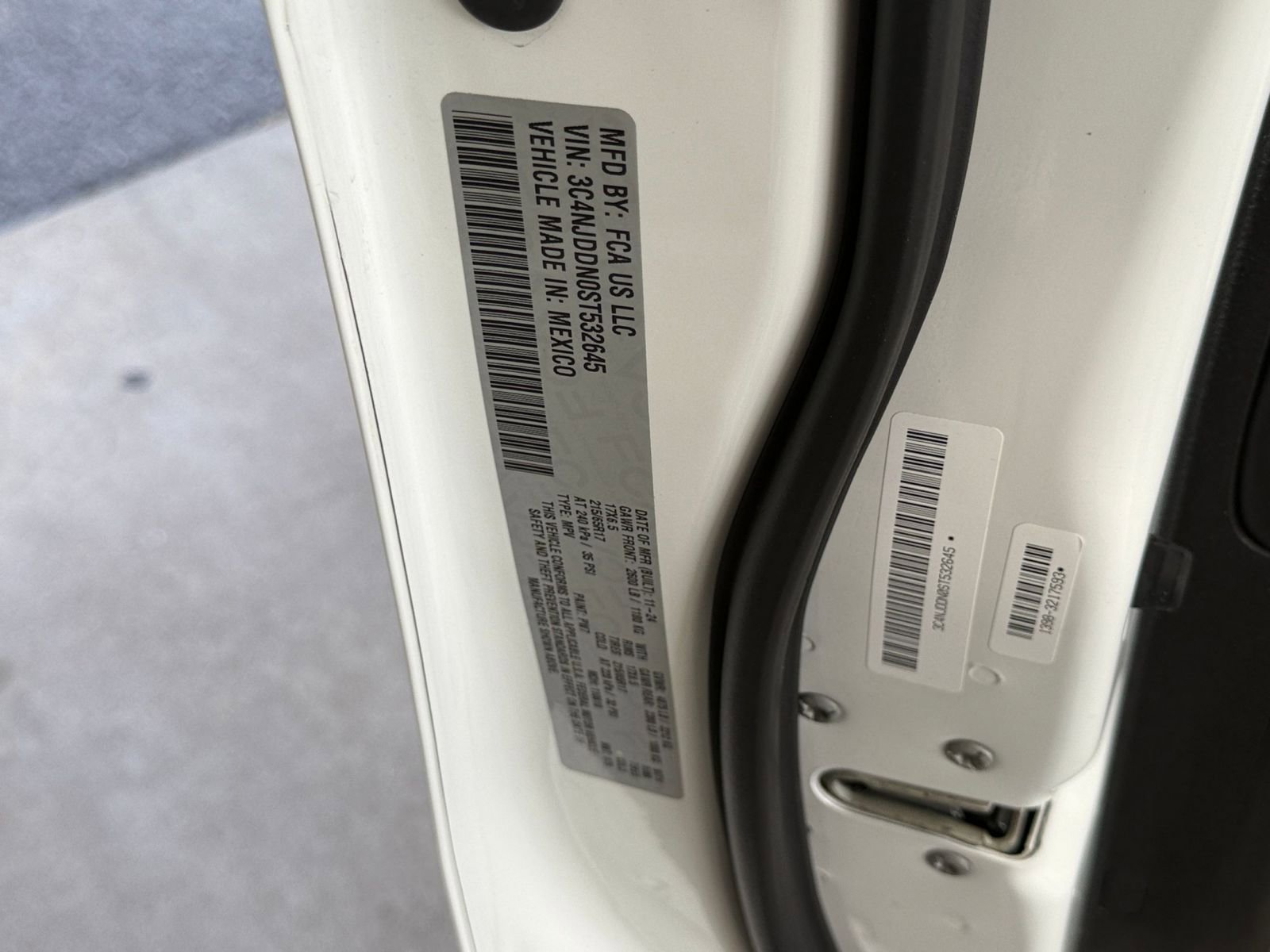 Thumbnail: 2025 Jeep Compass - 29