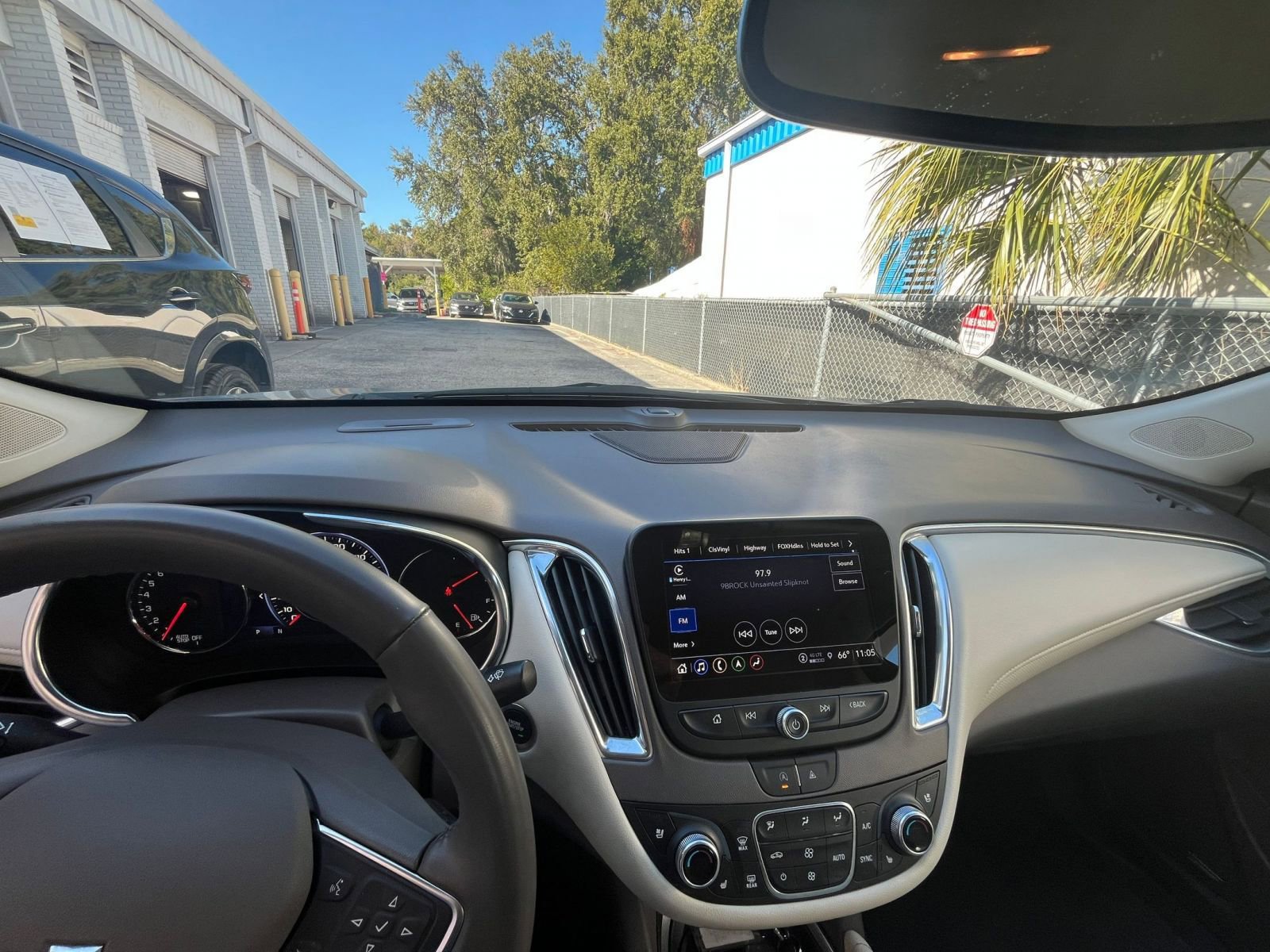 Thumbnail: 2024 Chevrolet Malibu - 33