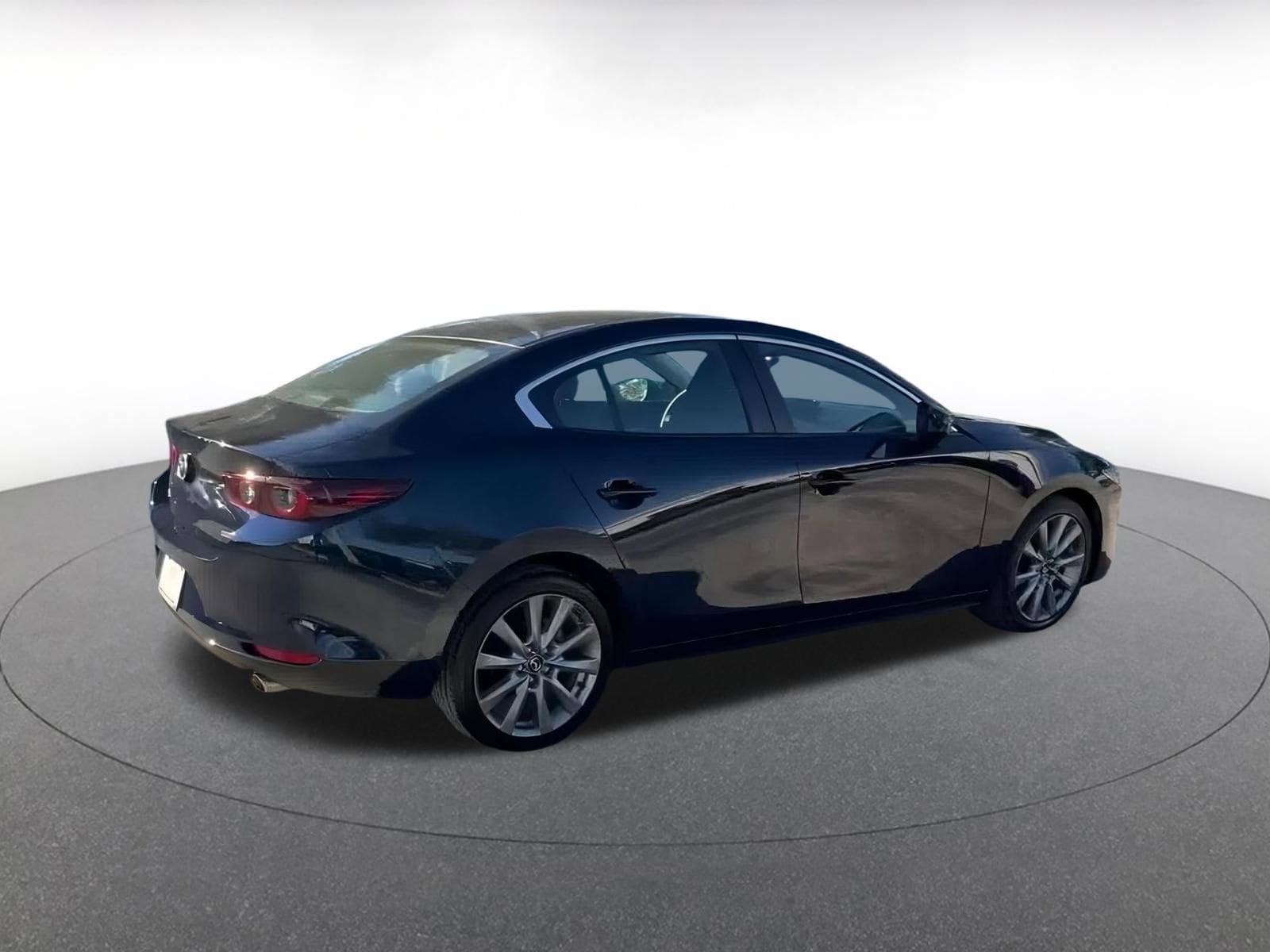 Thumbnail: 2025 Mazda Mazda3 - 15