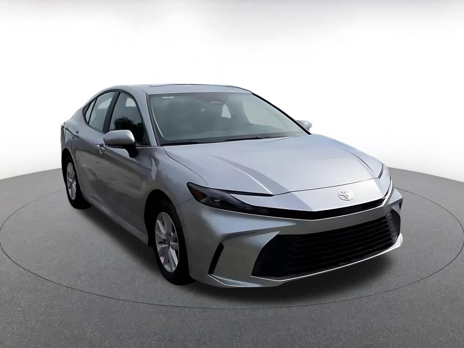 Thumbnail: 2025 Toyota Camry - 3