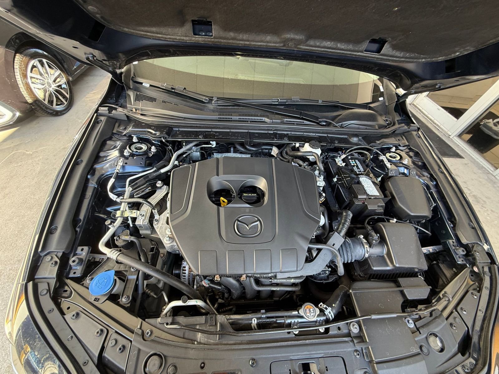 Thumbnail: 2025 Mazda Mazda3 - 32