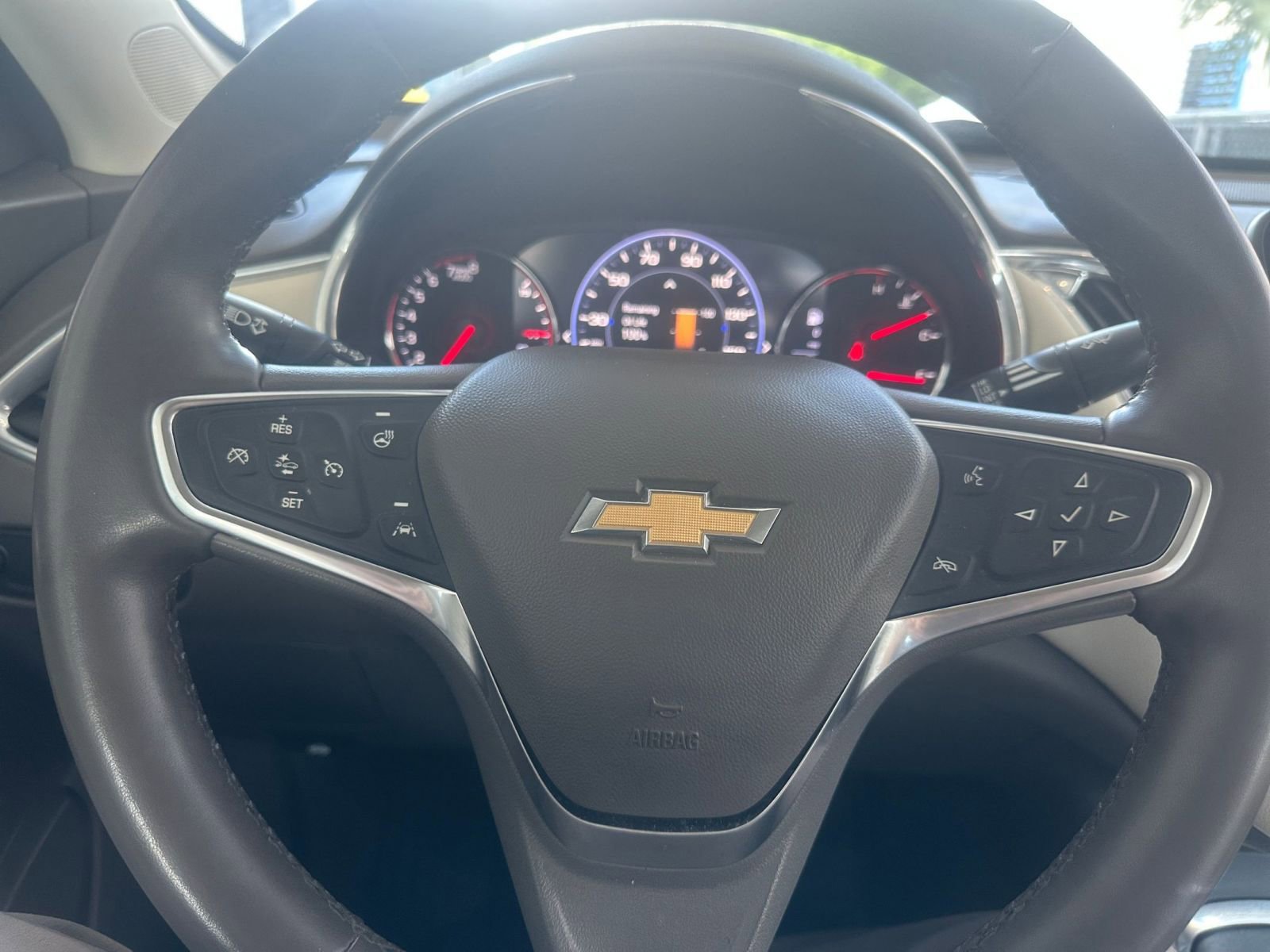 Thumbnail: 2024 Chevrolet Malibu - 27