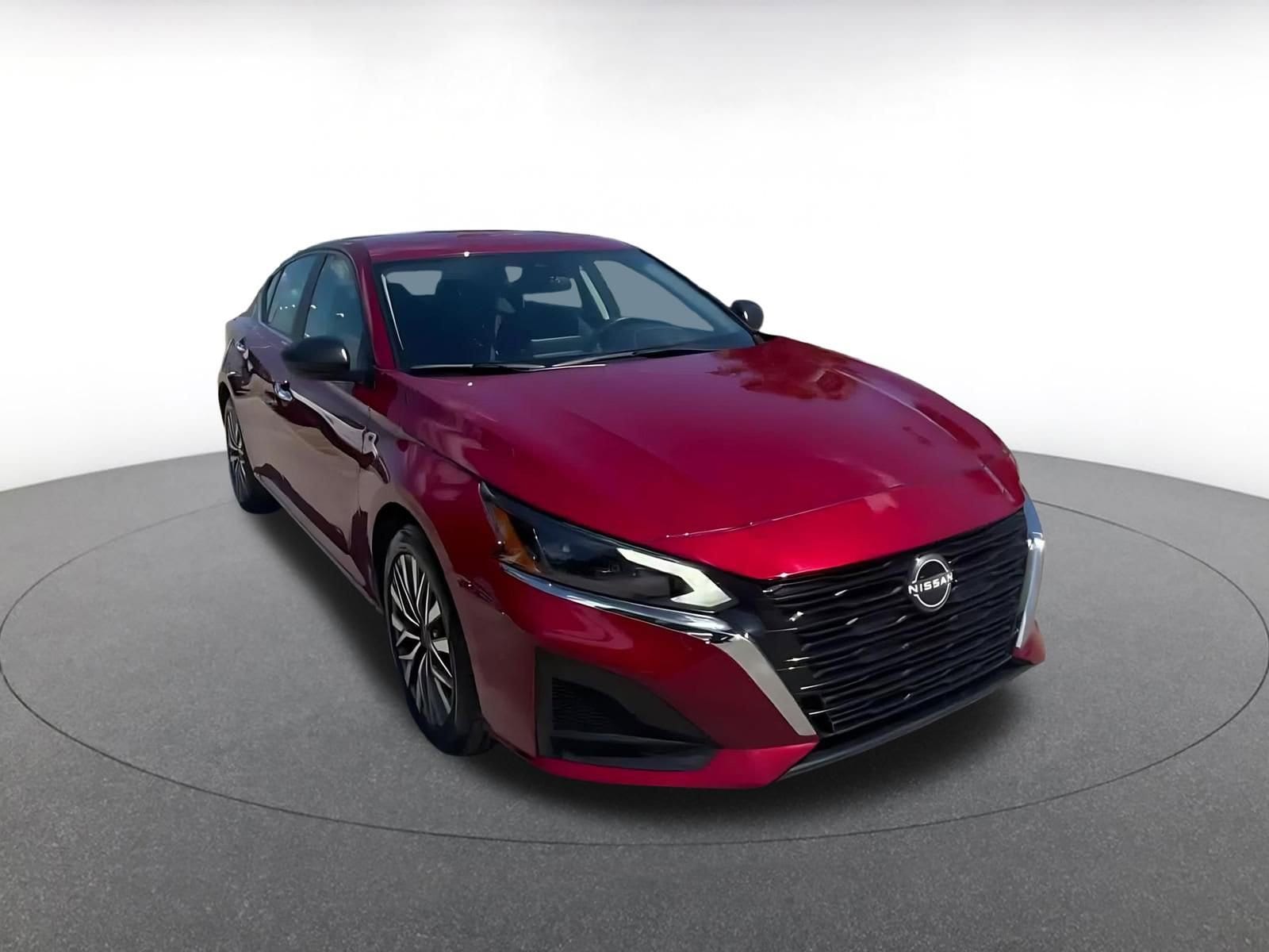 Thumbnail: 2025 Nissan Altima - 3