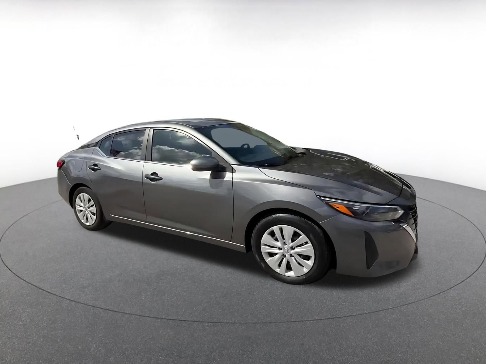 Thumbnail: 2025 Nissan Sentra - 2