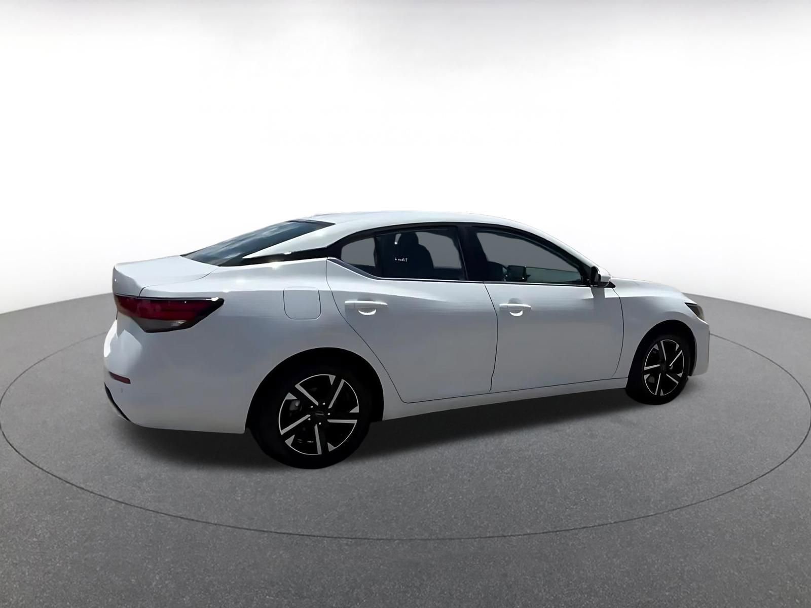 Thumbnail: 2025 Nissan Sentra - 15