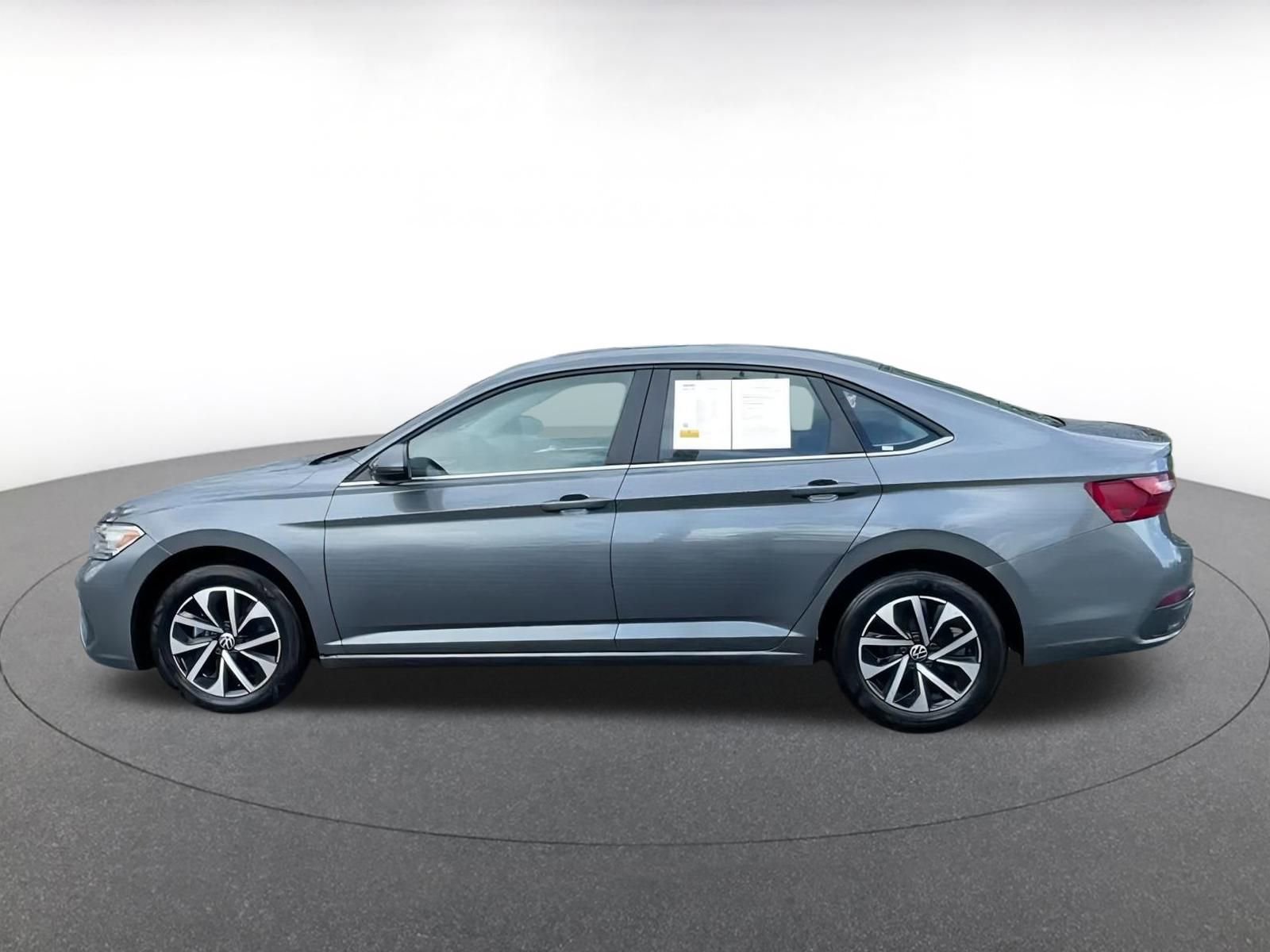 Thumbnail: 2024 Volkswagen Jetta - 8
