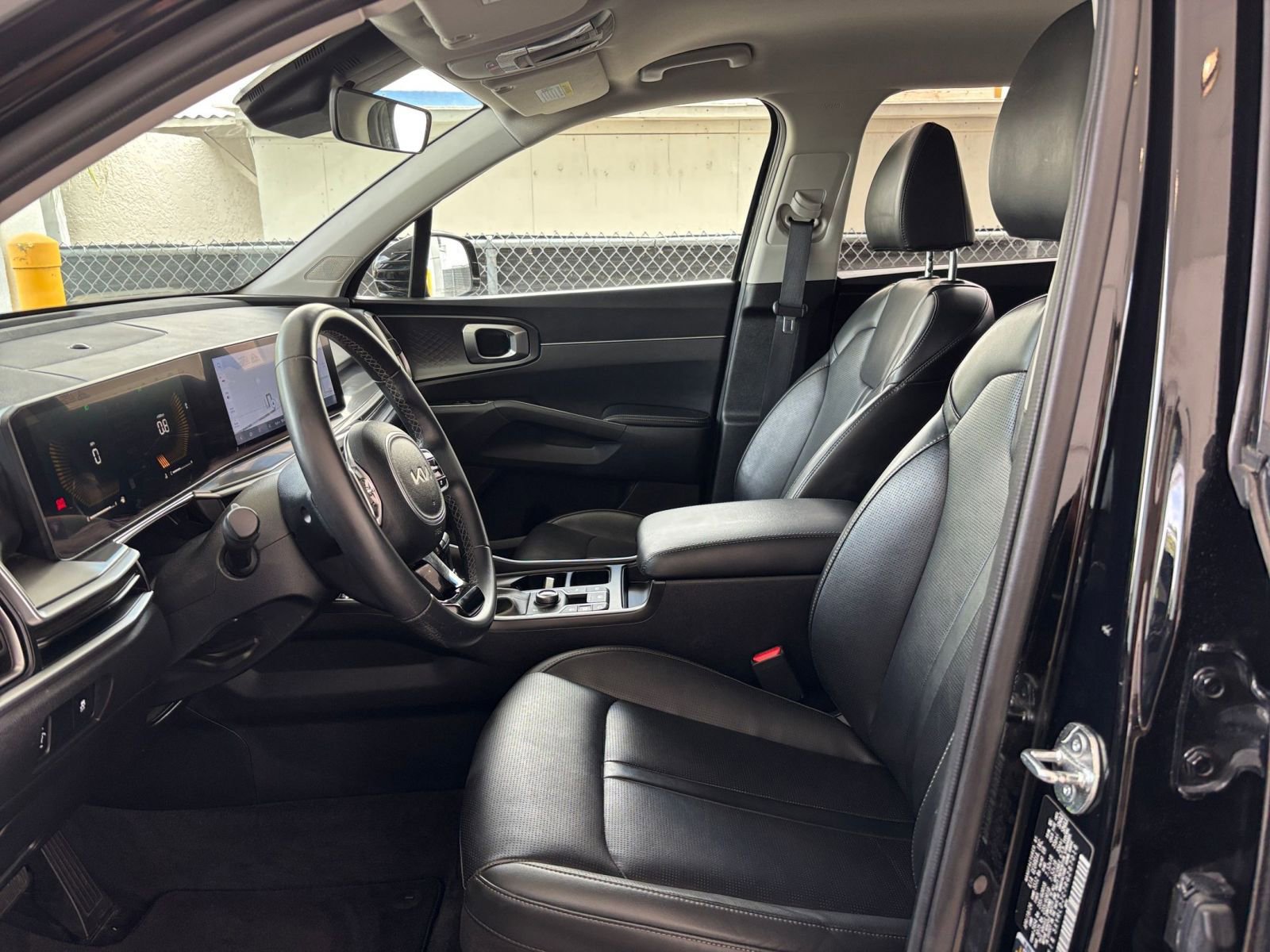 Thumbnail: 2024 Kia Sorento - 29