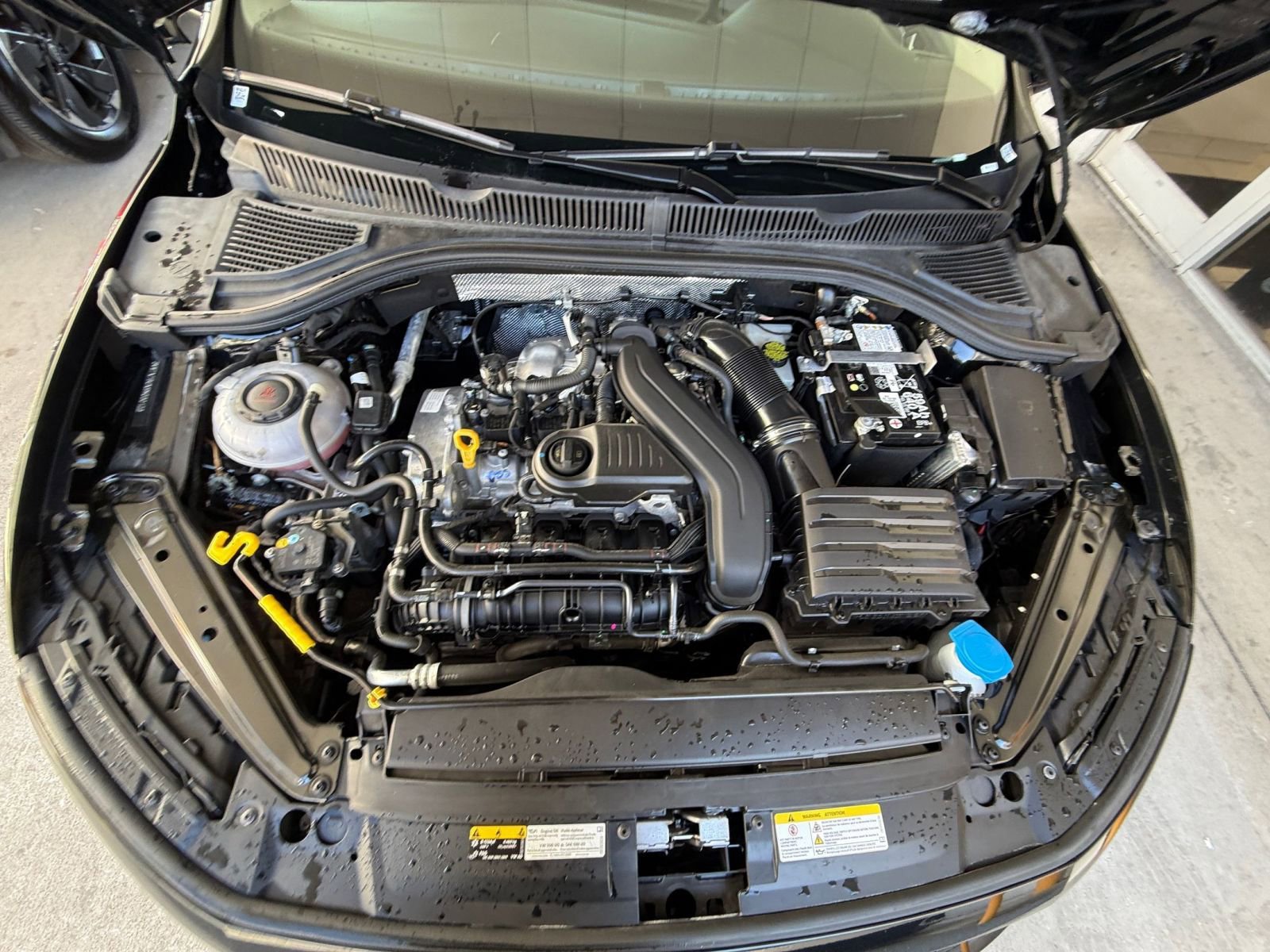 Thumbnail: 2025 Volkswagen Jetta - 34