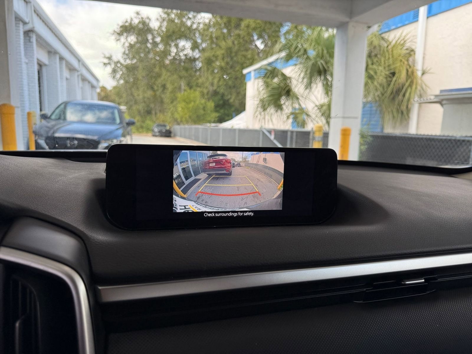 Thumbnail: 2025 Mazda CX-50 - 17