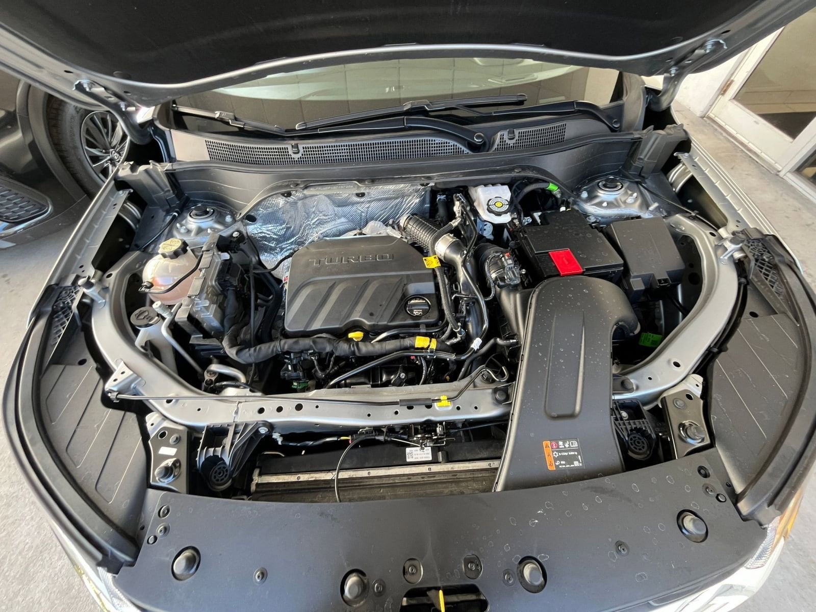 Thumbnail: 2025 Chevrolet Trax - 32