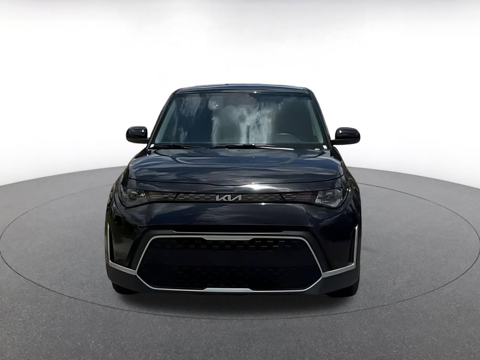 Thumbnail: 2023 Kia Soul - 5