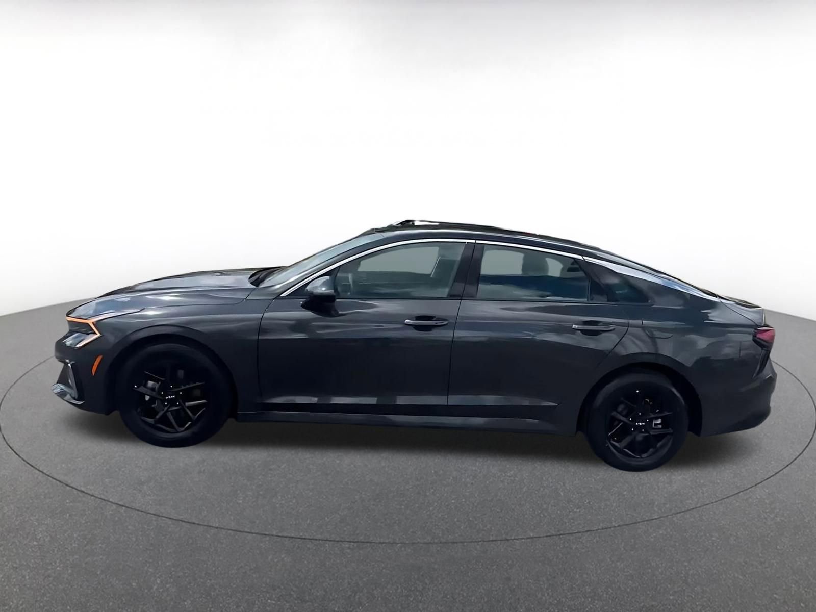 Thumbnail: 2025 Kia K5 - 9