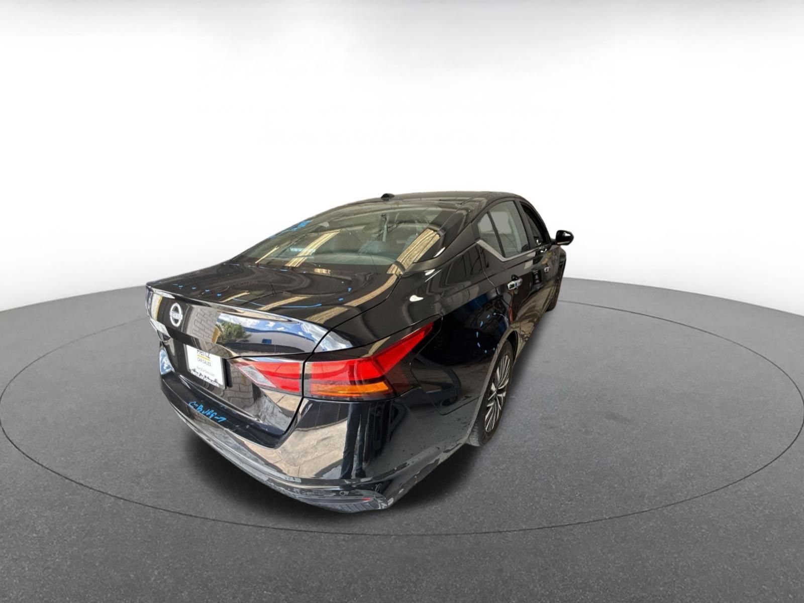 Thumbnail: 2025 Nissan Altima - 7