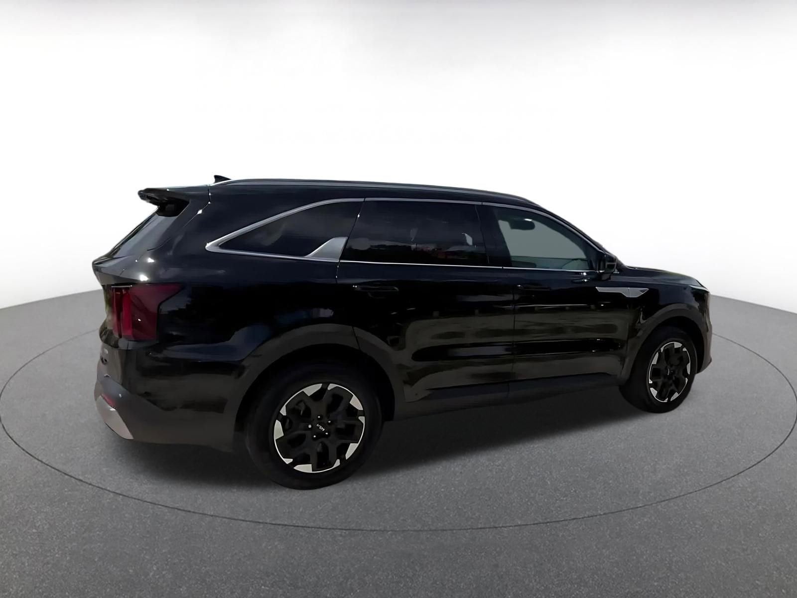Thumbnail: 2024 Kia Sorento - 14
