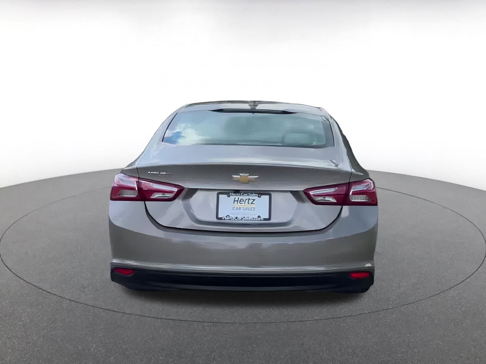 Thumbnail: 2024 Chevrolet Malibu - 12