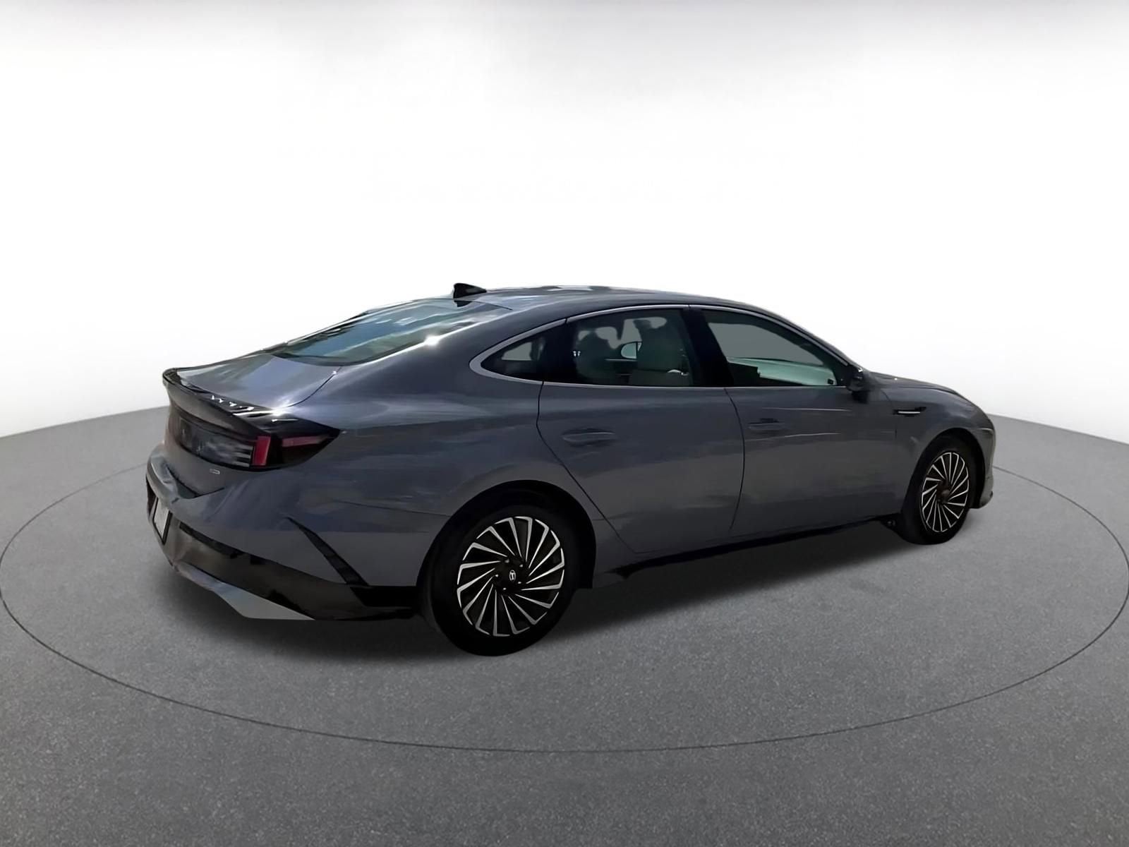 Thumbnail: 2025 Hyundai Sonata - 14