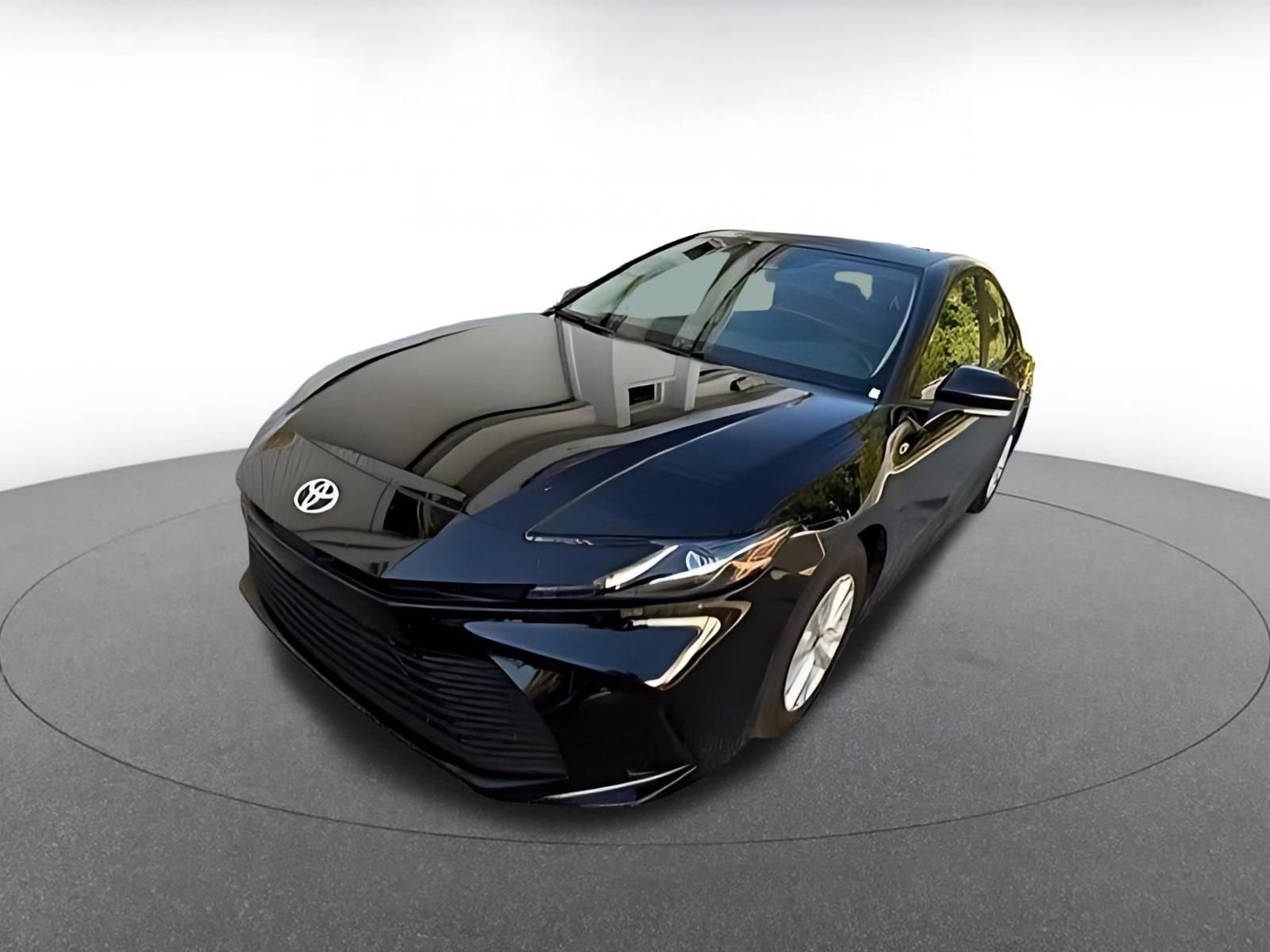 Thumbnail: 2025 Toyota Camry - 4