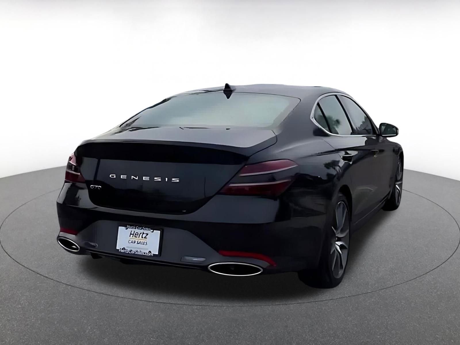 Thumbnail: 2025 Genesis G70 - 12