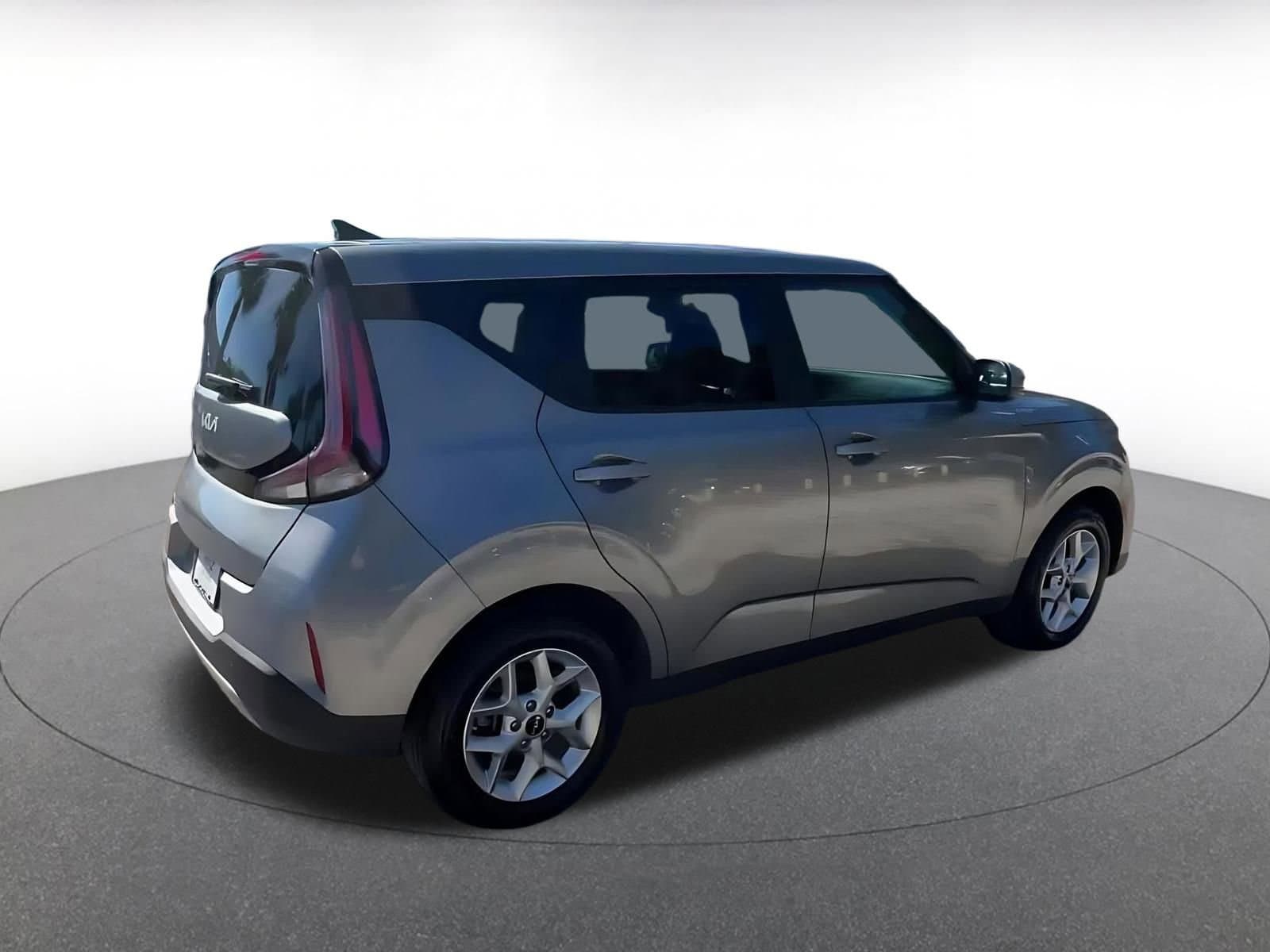 Thumbnail: 2025 Kia Soul - 15