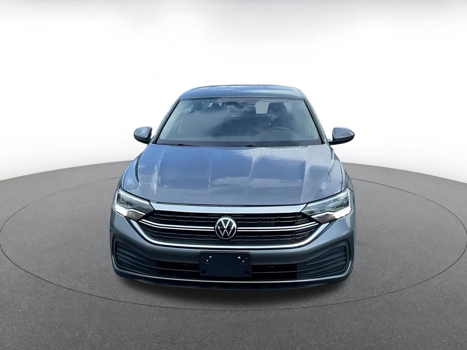 Thumbnail: 2024 Volkswagen Jetta - 5