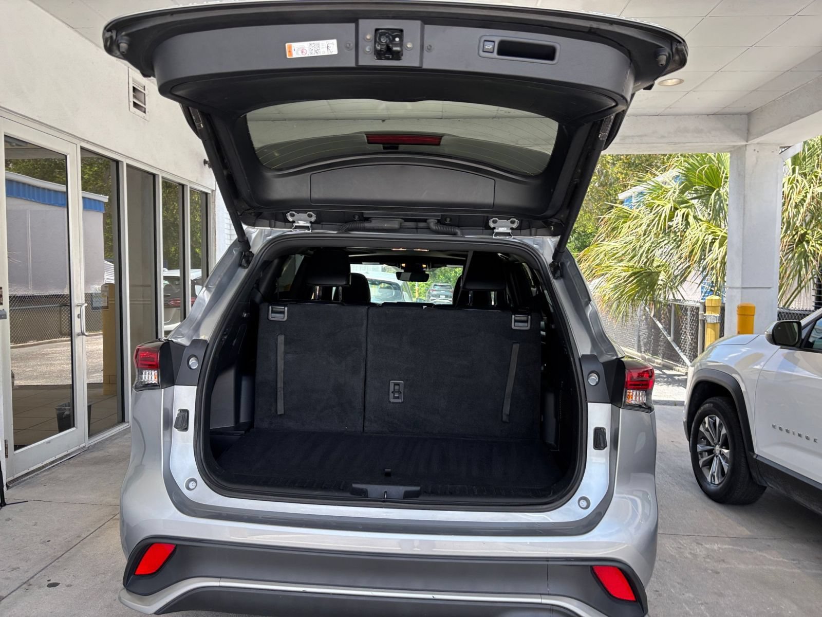 Thumbnail: 2025 Toyota Highlander - 34