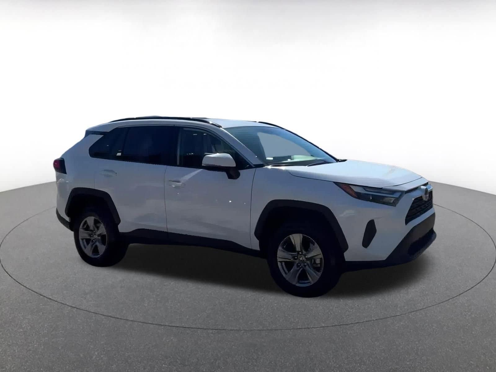 Thumbnail: 2025 Toyota RAV4 - 2
