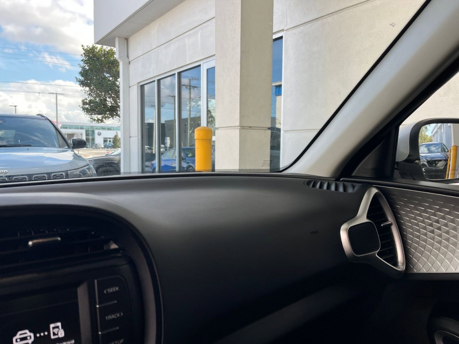 Thumbnail: 2025 Kia Soul - 35