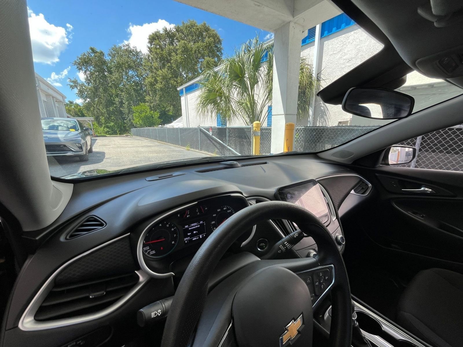 Thumbnail: 2023 Chevrolet Malibu - 33