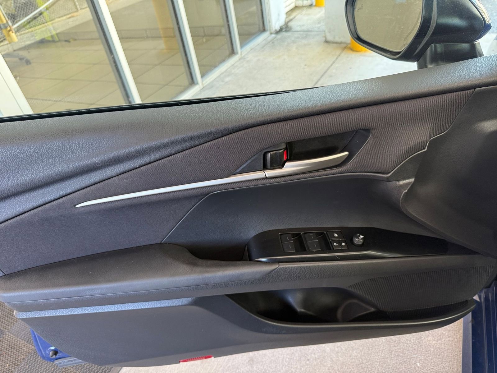 Thumbnail: 2025 Toyota Camry - 20