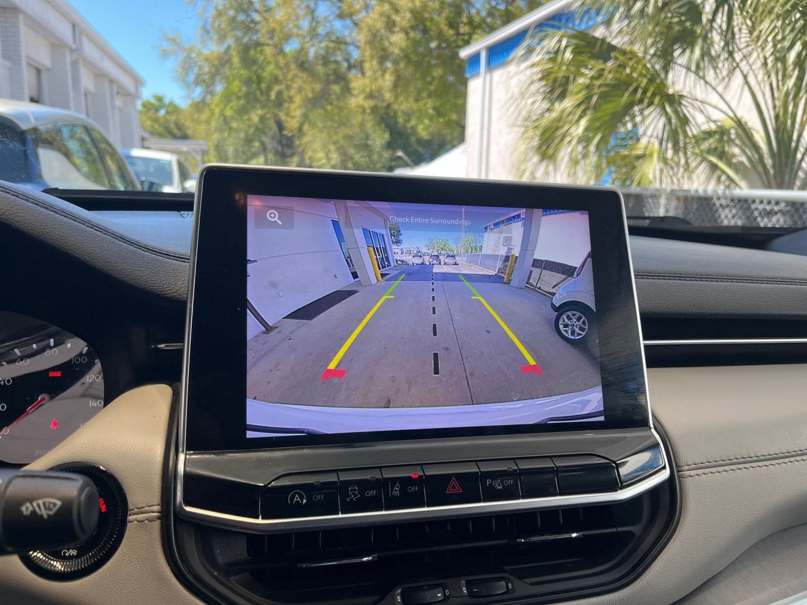 Thumbnail: 2025 Jeep Compass - 25