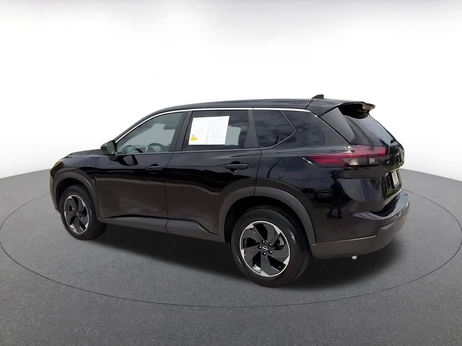 Thumbnail: 2025 Nissan Rogue - 11
