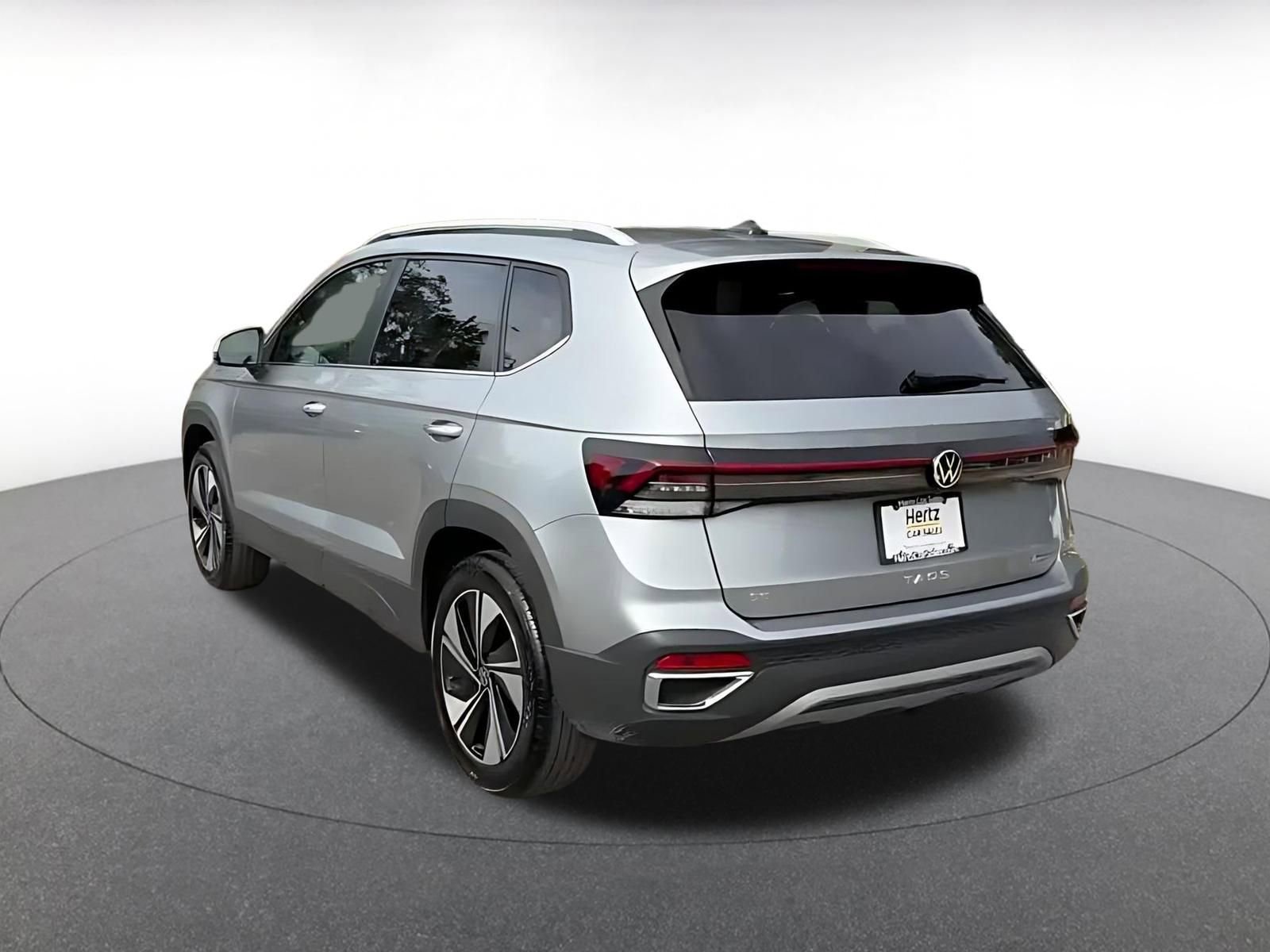 Thumbnail: 2025 Volkswagen Taos - 12