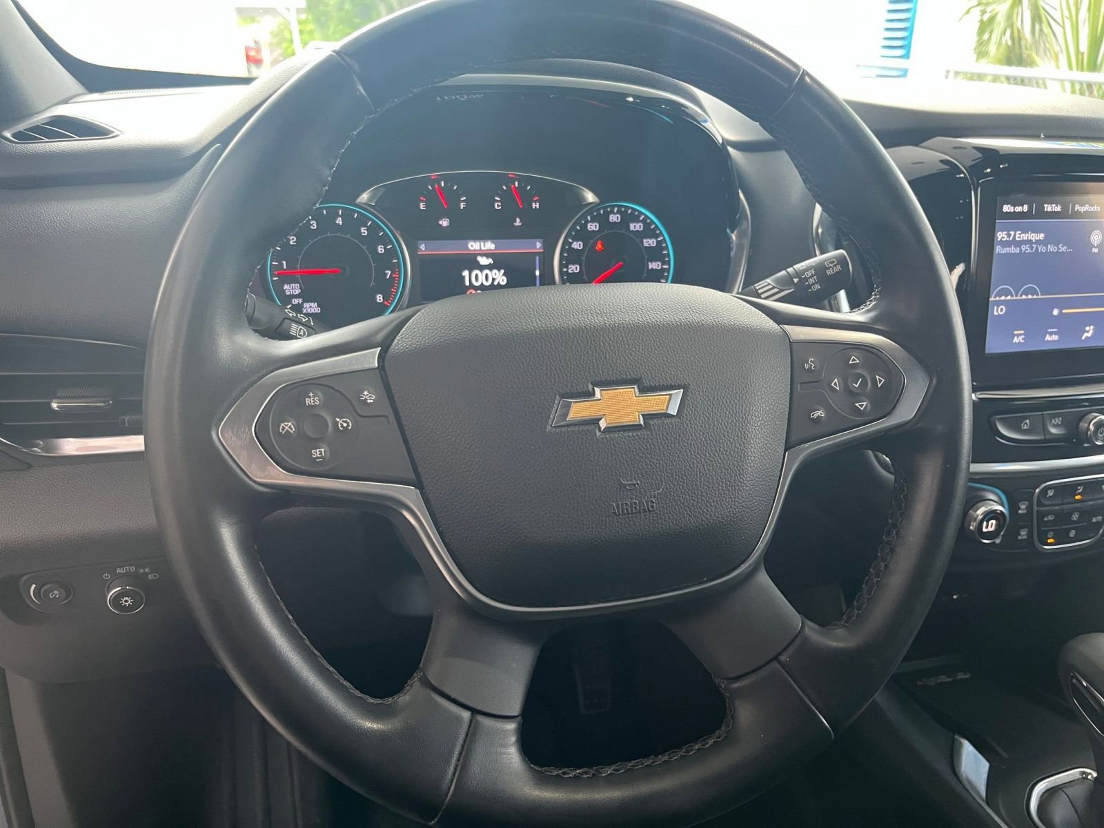 Thumbnail: 2023 Chevrolet Traverse - 28