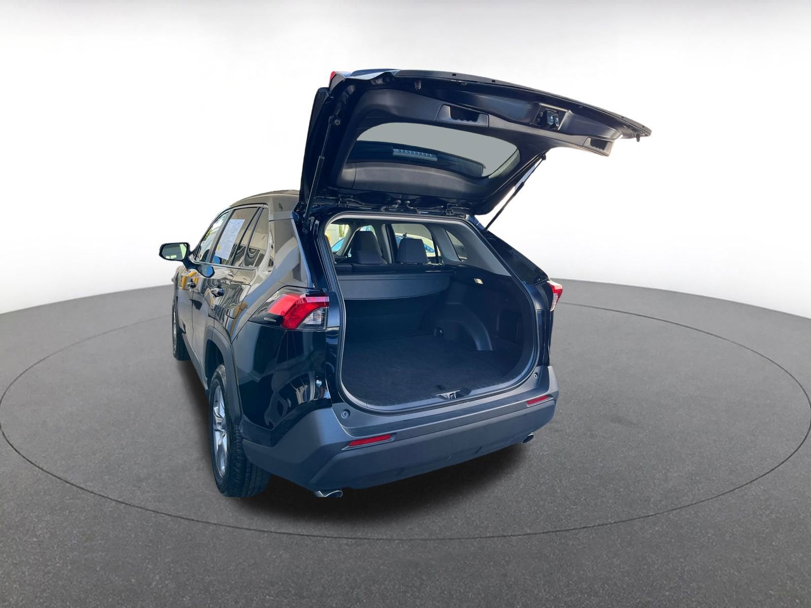 Thumbnail: 2025 Toyota RAV4 - 12